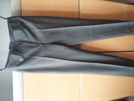 Фото объявления: брюки серые  в Стерлитамаке